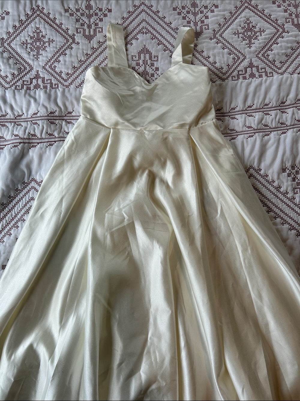 Classic Ivory Cream Satin Feel Formal Dress